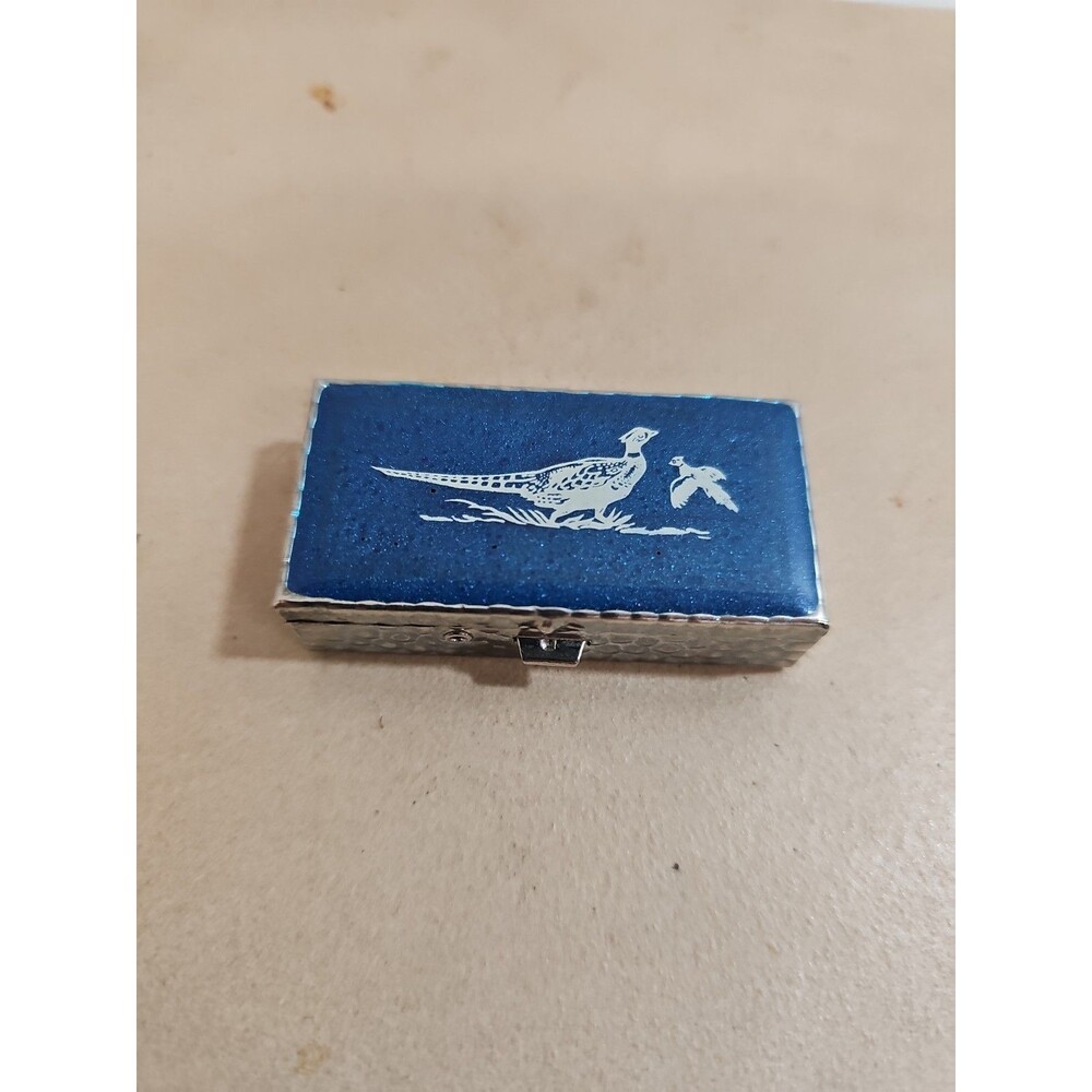 Mid Century Pill Box with Wild Geese Pictured on Lid 2"
